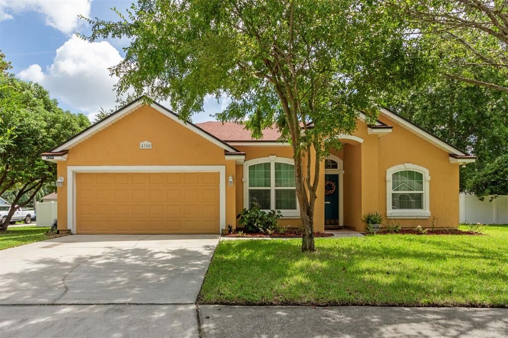 Property Photo: 4325 Ripken Circle FL 32224
