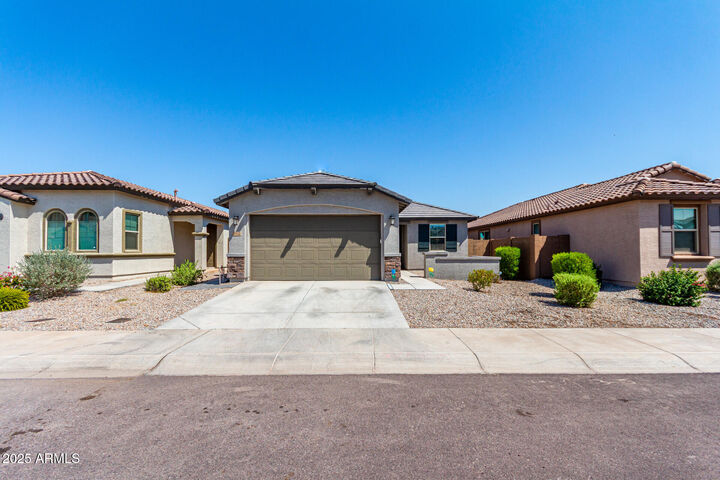 2532 W Hidalgo Avenue  Phoenix AZ 85041 photo