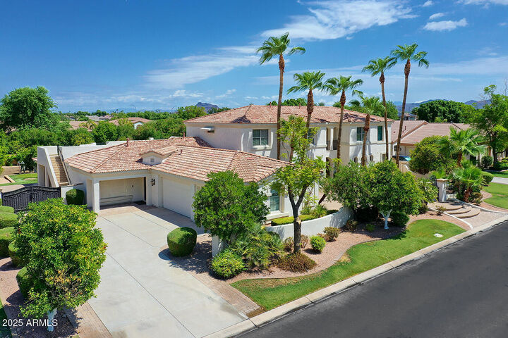 Property Photo: 3306 E Jaeger Circle AZ 85213
