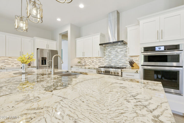 5458 S Chatsworth --  Mesa AZ 85212 photo