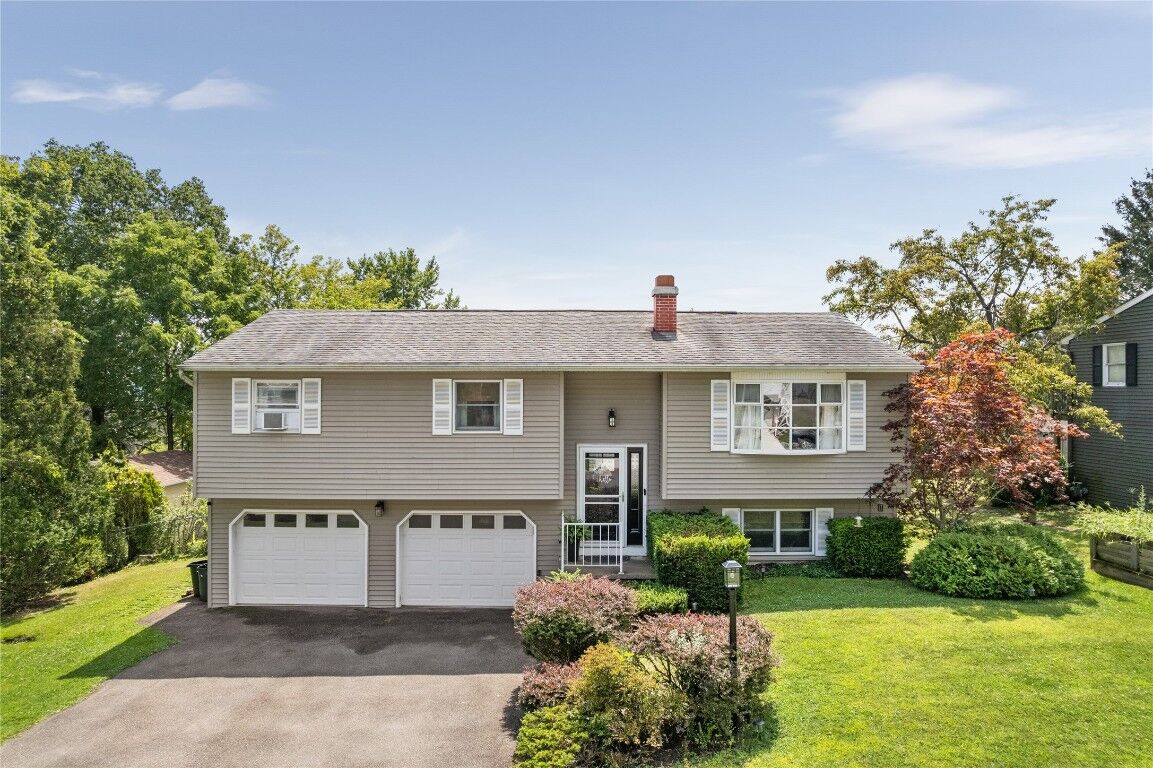 Property Photo:  814 Alma Place  NY 13760 