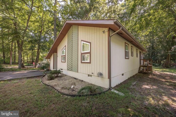 Property Photo: 6 Brandywine Drive MD 21811