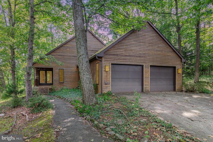 Property Photo:  322 Bethel Church Road  PA 17070 