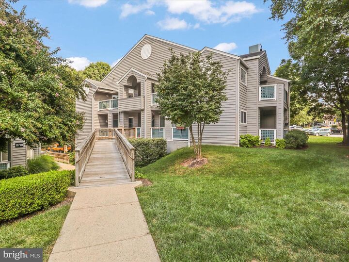 1504 Summerchase Court C 1504-C  Reston VA 20194 photo