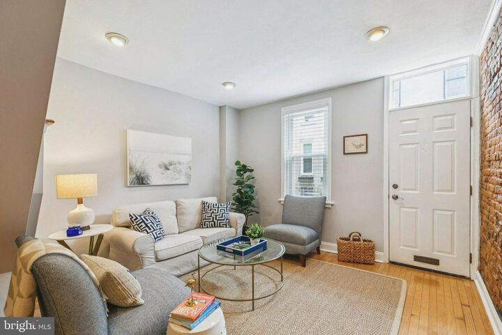 Property Photo:  746 N Judson Street  PA 19130 