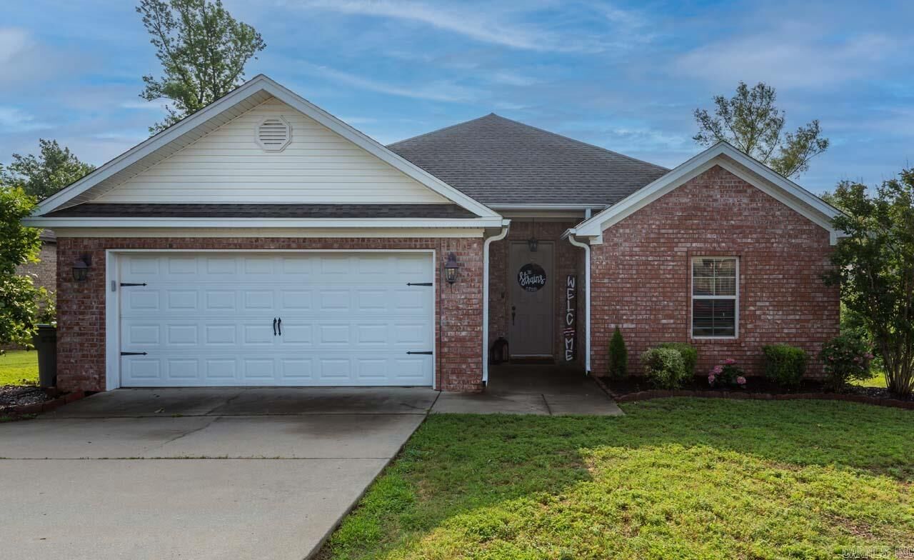 Property Photo: 8108 North Haven AR 72002