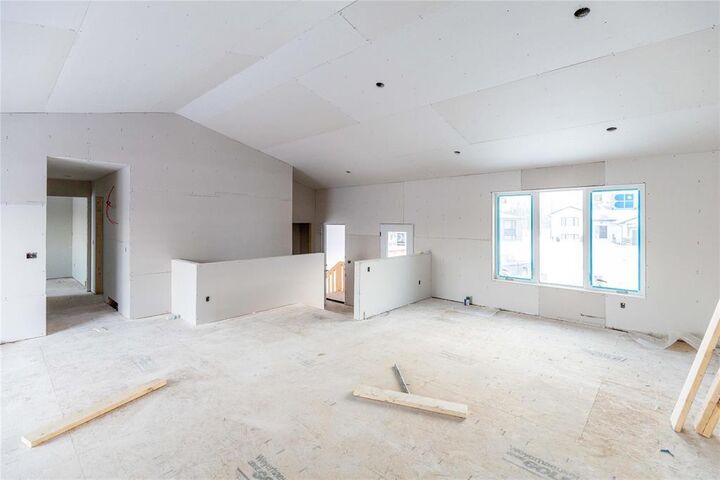 Property Photo: 32 Becki Cove MB R0A 0V2