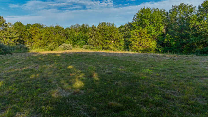 E Lake San Lynn Rd  Centralia MO 65240 photo