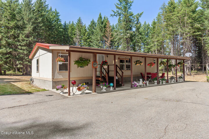 Property Photo:  2661 E Hudlow Rd  ID 83835 