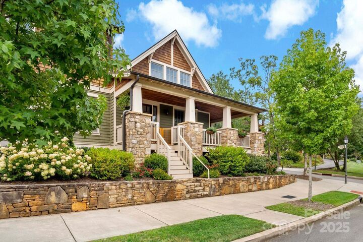 Property Photo: 14 Fitzgerald Road NC 28711