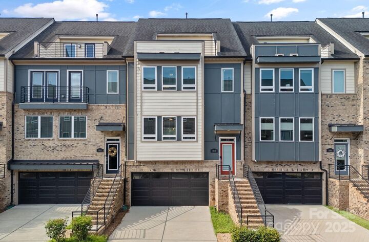 1910 Seegars Place  Charlotte NC 28204 photo