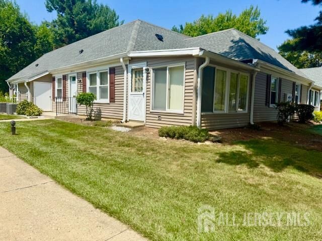 Property Photo:  293 Sharon Way A  NJ 08831 
