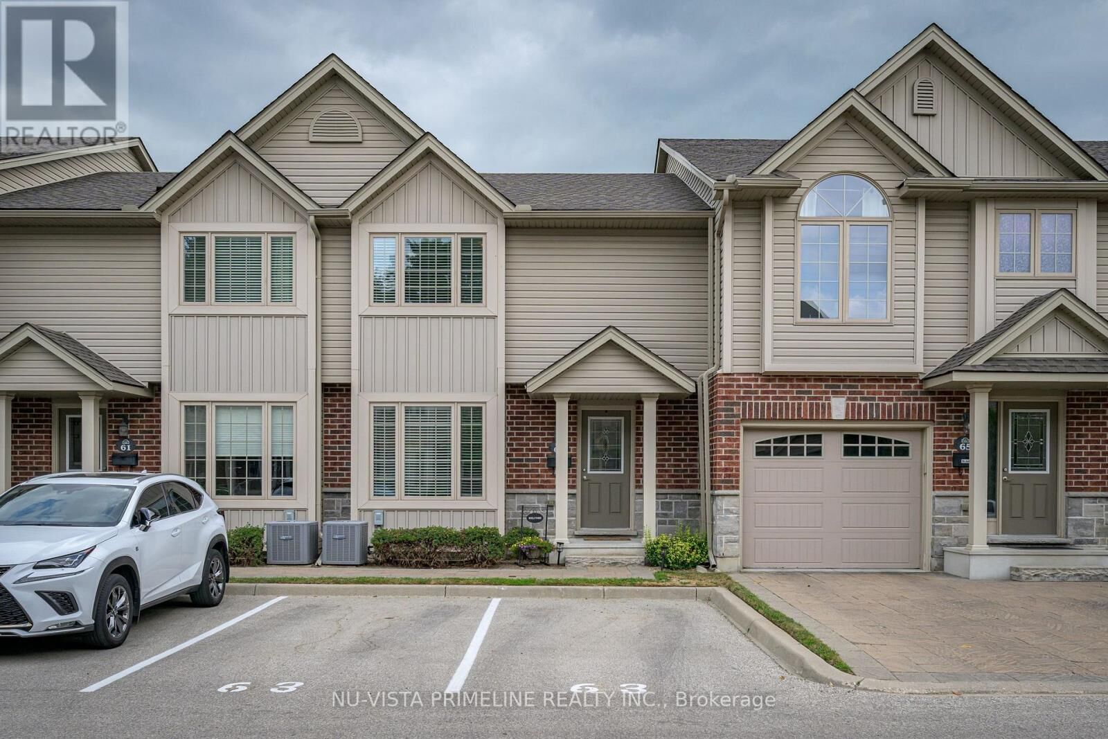 Property Photo: 1010 Fanshawe Road East 63 ON N5X 0K9