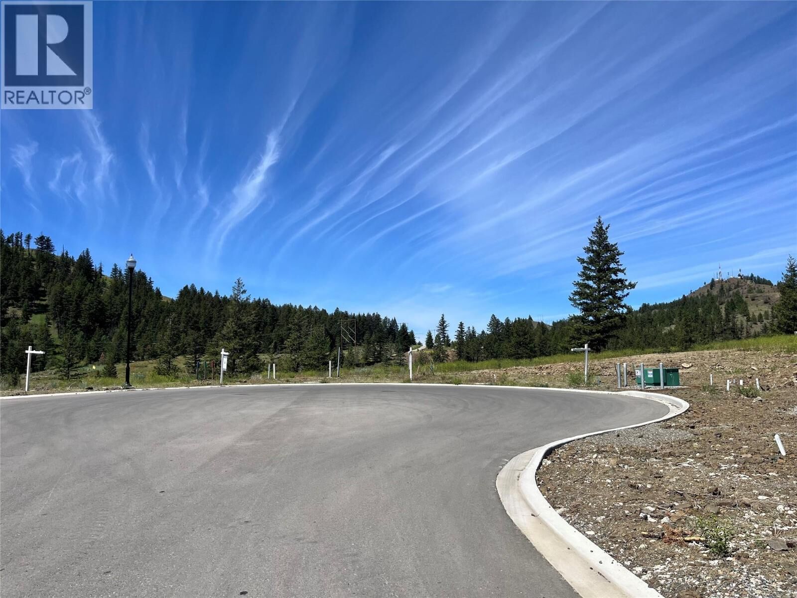 Property Photo:  1464 Prairie Rose Court  BC V2H 1T7 