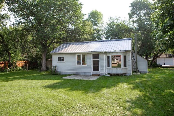 310 Lakeshore Drive  Oak Lake Beach MB R0M 1P0 photo