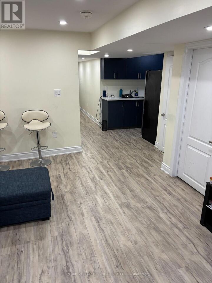 Property Photo: 48 Ringway Road Bsmt ON L7A 4T3