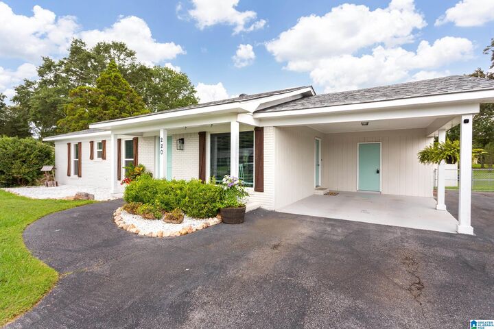 Property Photo:  220 Hazelwood Drive  AL 35125 