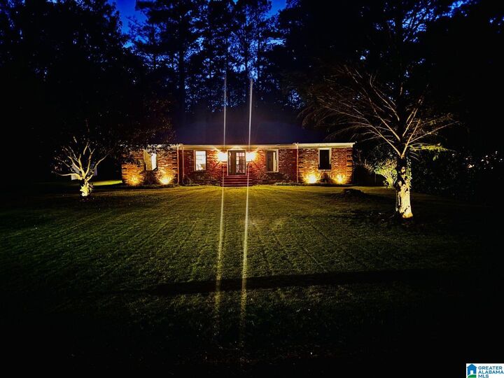 Property Photo: 126 Silverwood Drive AL 35160