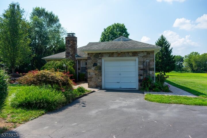 115 County Road 519  White Twp. NJ 07823 photo
