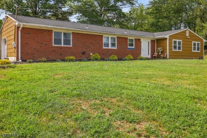 Property Photo:  226 Cemetery Hill Rd  NJ 08802 