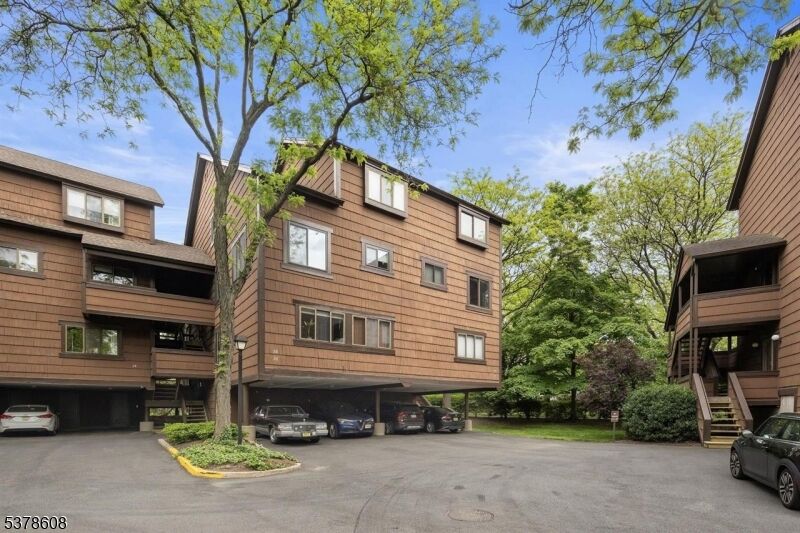 Property Photo:  29 Marina Ky  NJ 07094 