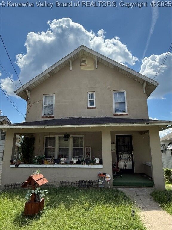 1627 Clay Avenue  Charleston WV 25387 photo