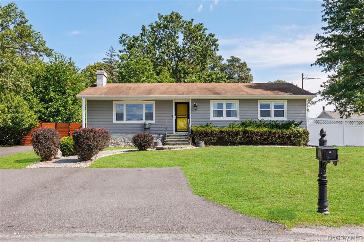 Property Photo:  167 Rockwell Avenue  NY 10940 