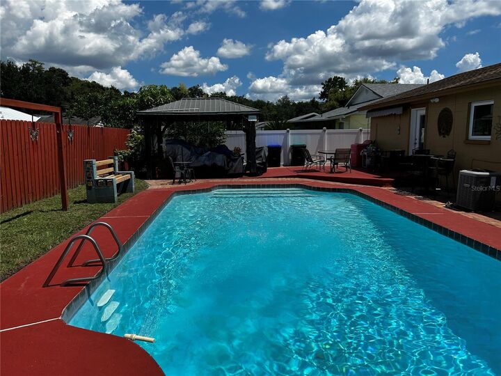 Property Photo:  8425 Dimare Drive  FL 32822 