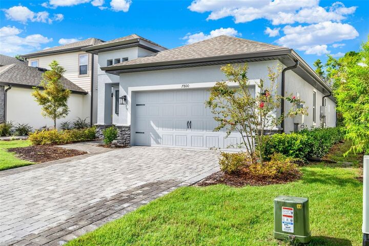 Property Photo:  7800 Somersworth Drive  FL 34747 
