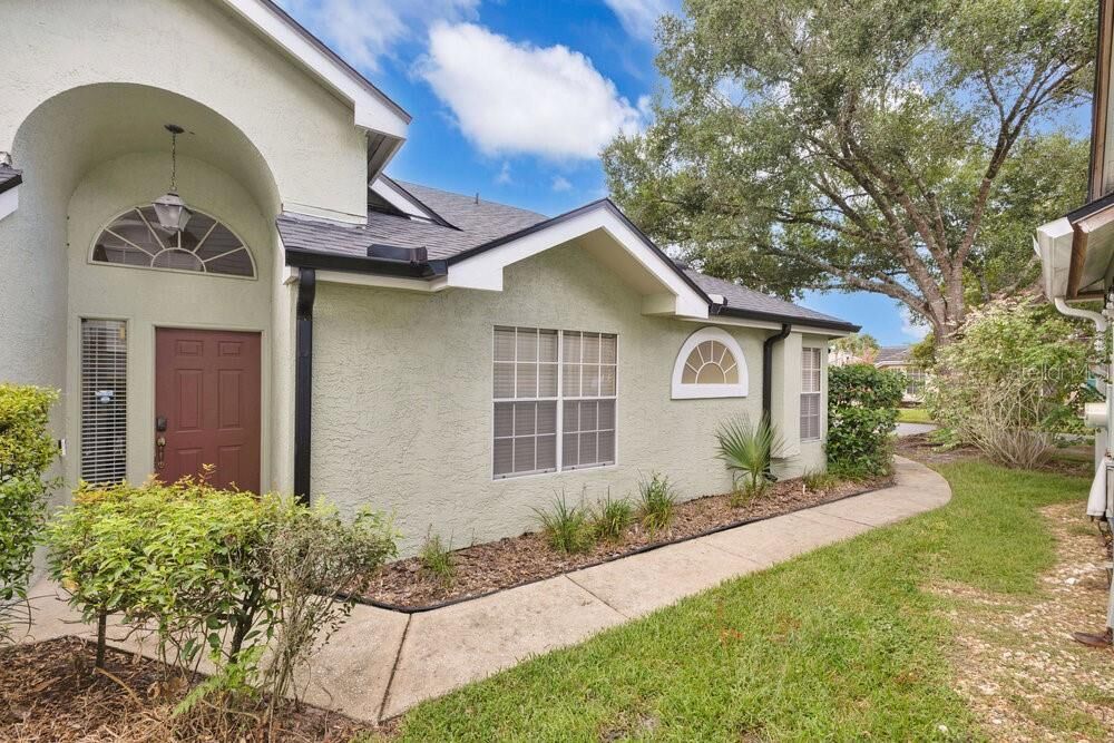 Property Photo:  1515 Braewick Street  FL 32708 
