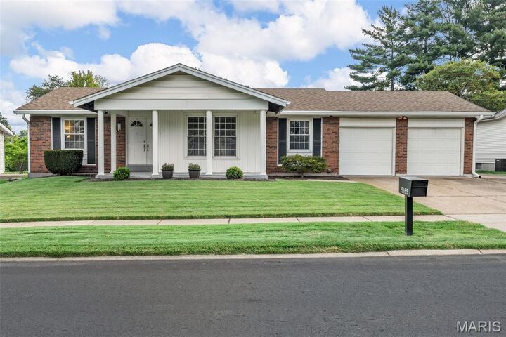 2165 Jenkee Drive  Florissant MO 63031 photo
