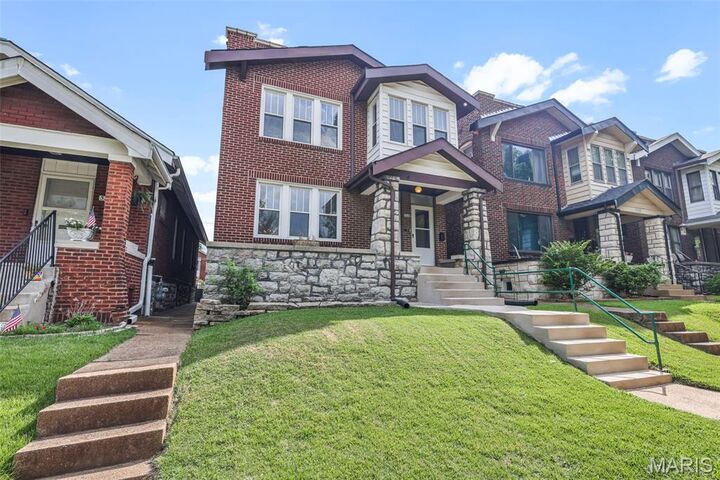 Property Photo: 5228 Itaska Street MO 63109
