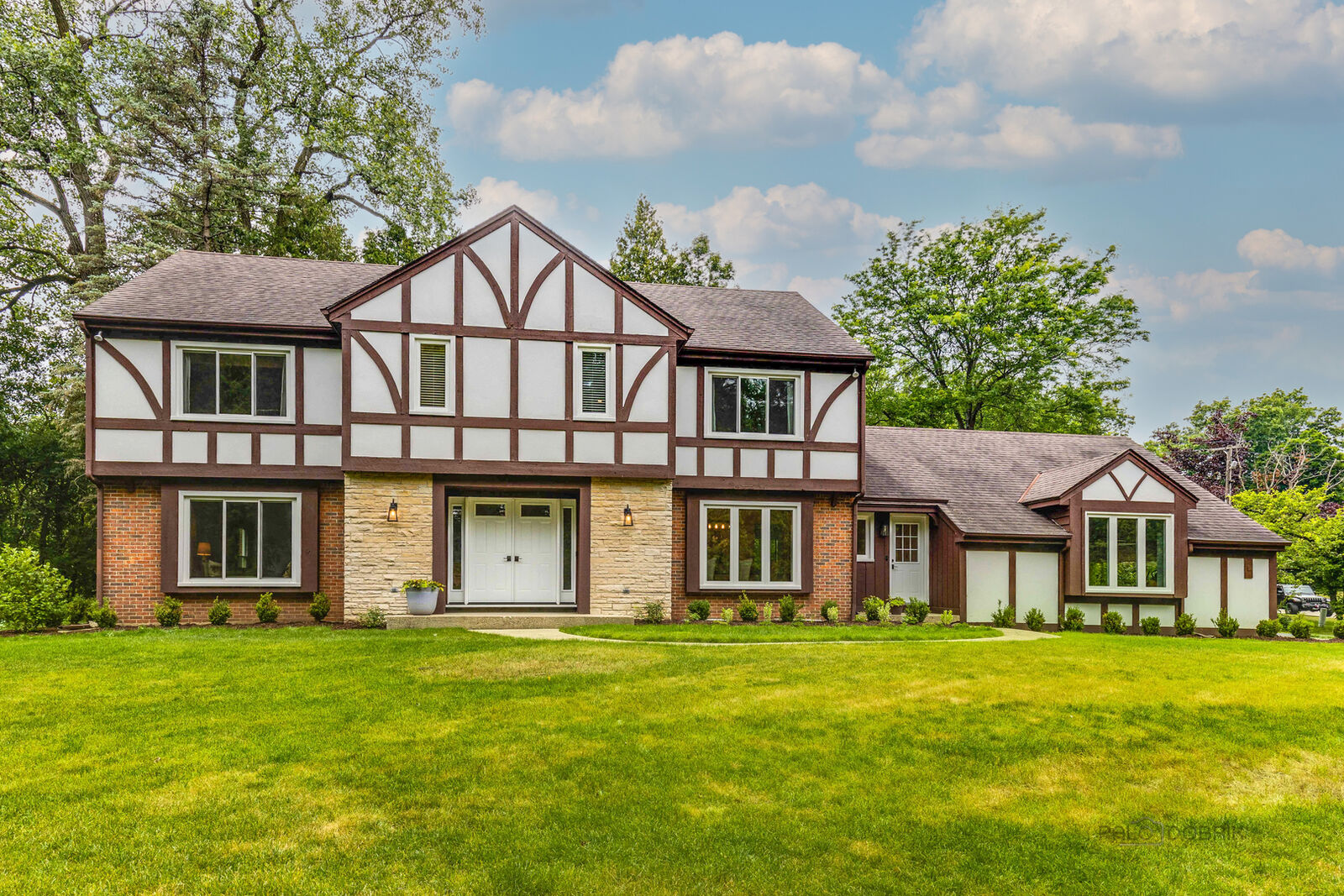 Property Photo:  1441 Lawrence Avenue  IL 60045 