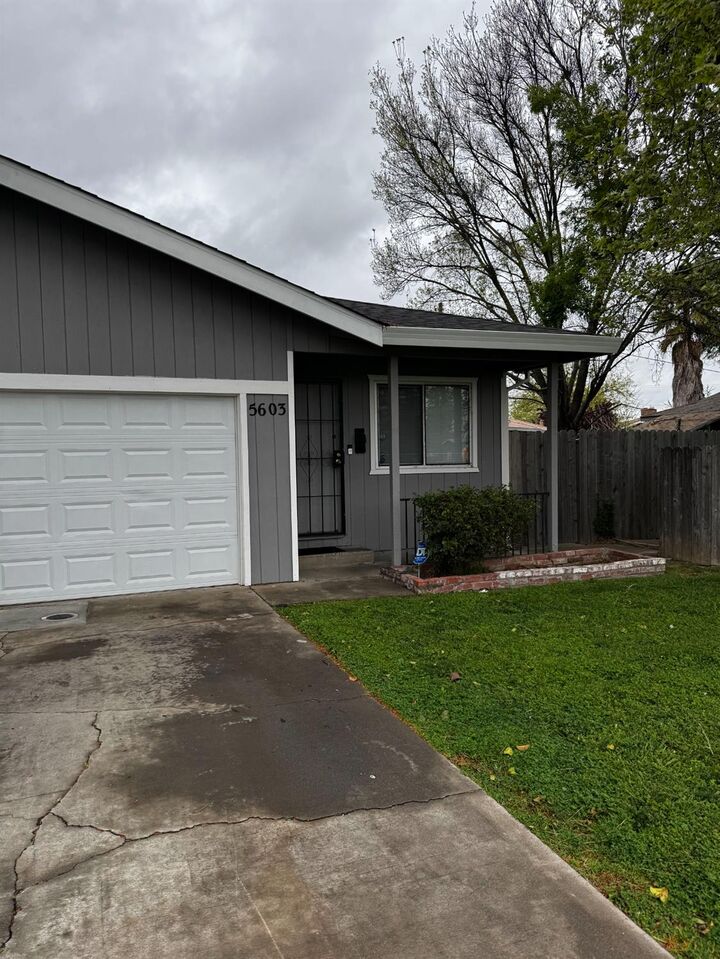 Property Photo:  5601 Orange Avenue  CA 95823 