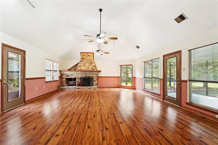 Property Photo: 78232 Hwy 1083 LA 70431