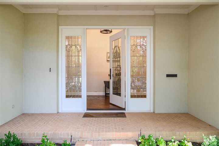 Property Photo:  3918 Normandy Avenue  TX 75205 