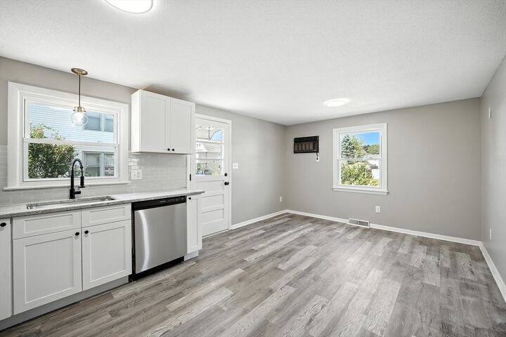 Property Photo:  55 Governor St  MA 01104 