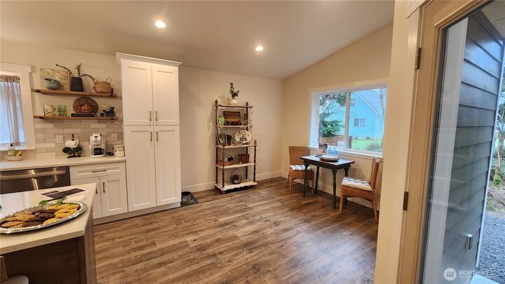 Property Photo:  360  Lake View Loop NE  WA 98569 