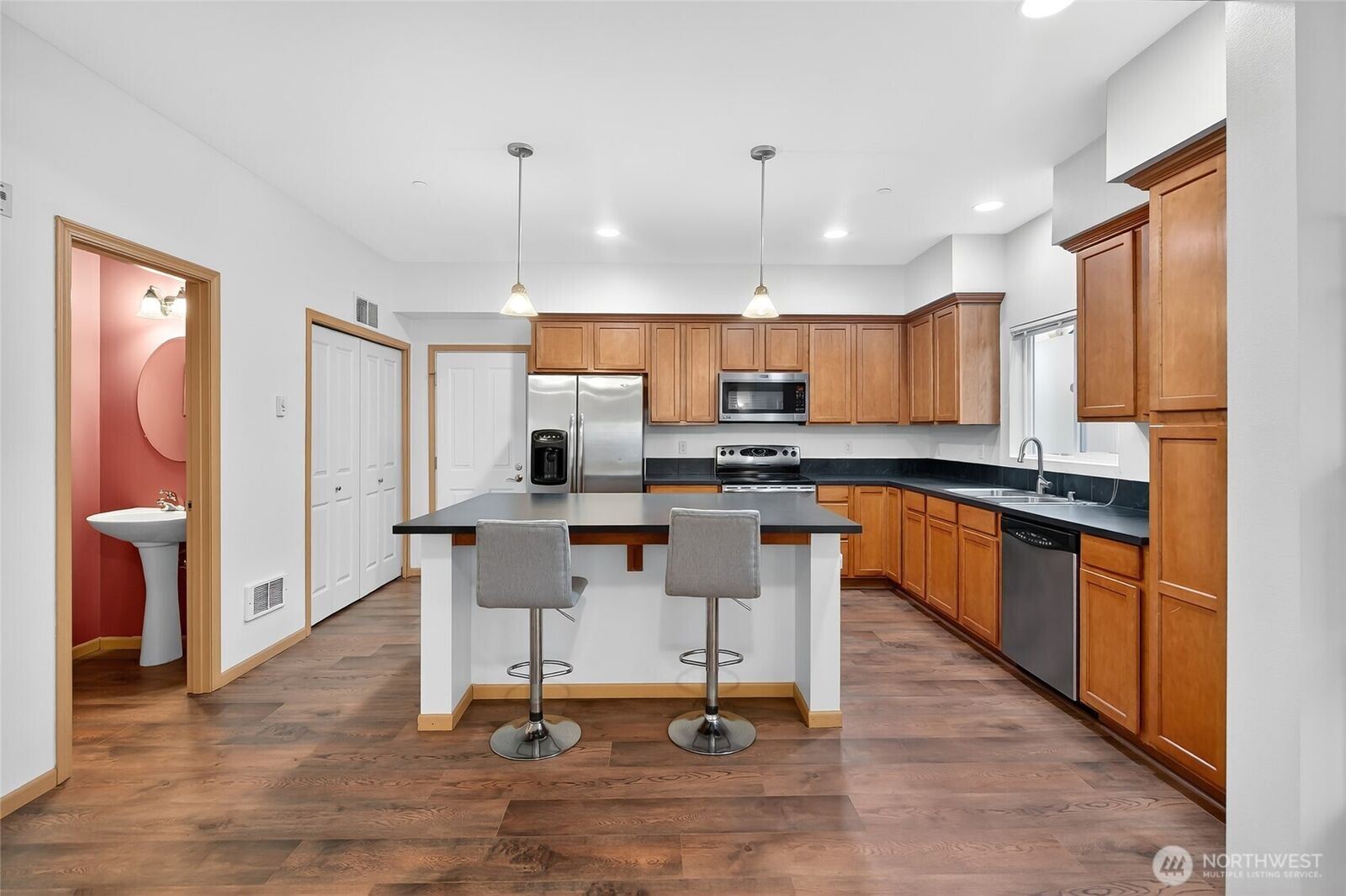 Property Photo:  4674  Wade Street 102  WA 98226 