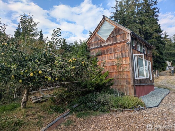 Property Photo:  3513  Smugglers Cove Road  WA 98253 