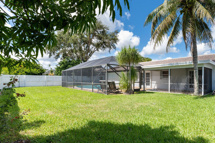 Property Photo:  3554 NW 25 Terrace  FL 33434 