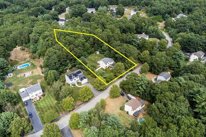 Property Photo: 19 Audubon Lane RI 02831