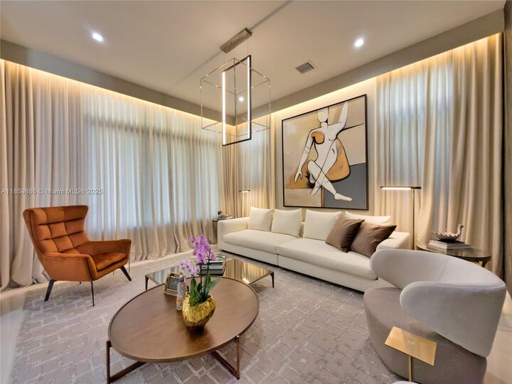 Property Photo:  8162 NW 48th Ter  FL 33166 
