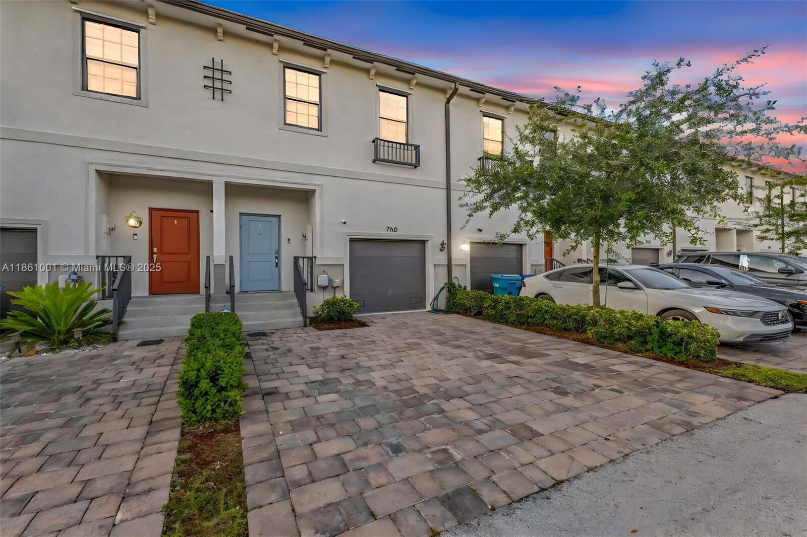 Property Photo: 730 SW 12th St FL 33034