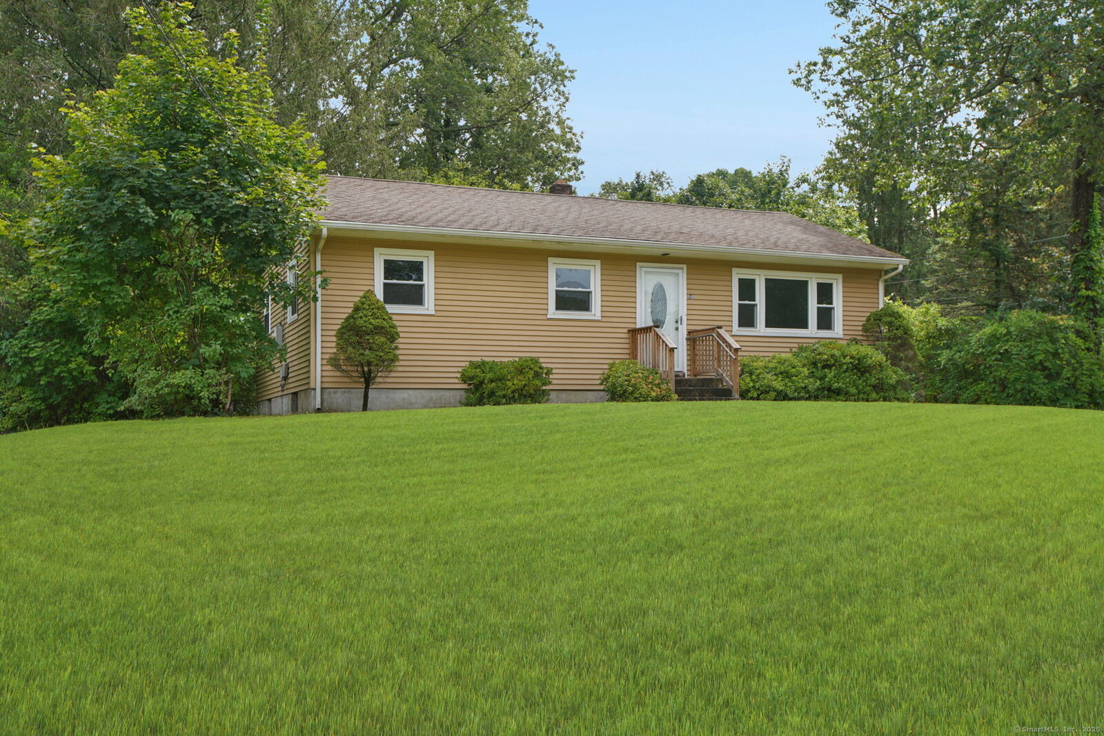 Property Photo: 23 Fern Drive CT 06415
