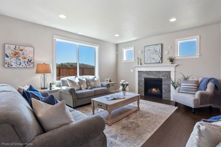 Property Photo:  18115 E Barclay Ct 2/3 Stoneridge Encore  WA 99016 