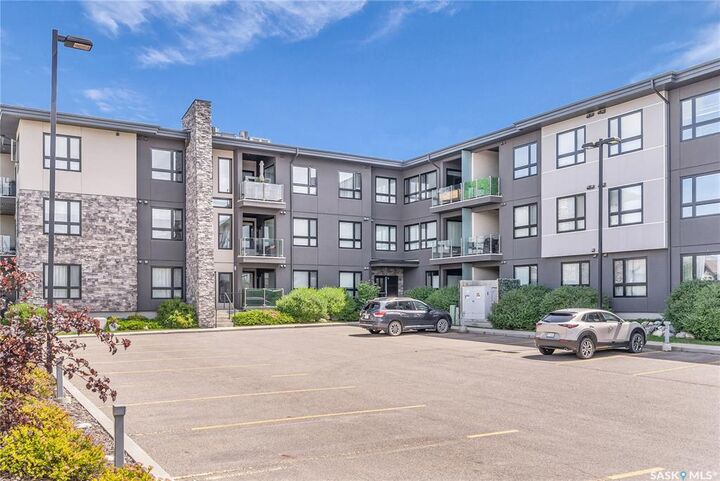 Property Photo:  235 Evergreen Square 222  SK S7W 0P9 