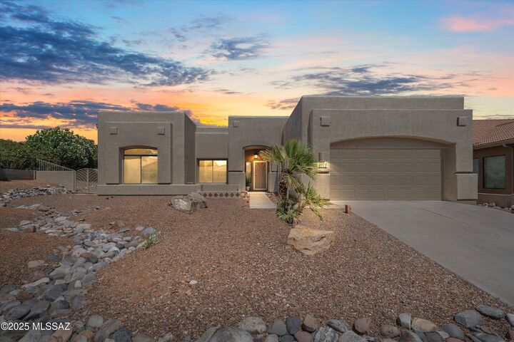 Property Photo: 39179 S Lake Crest Drive AZ 85739