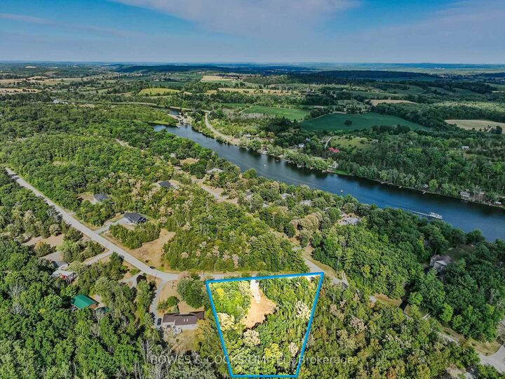 Property Photo:  180 Riverside Drive  ON K0L 1L0 