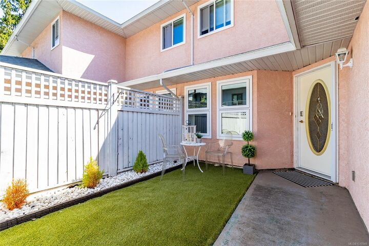 Photo de la propriété: 3570 Norwell Dr 6 BC V9T 1X6